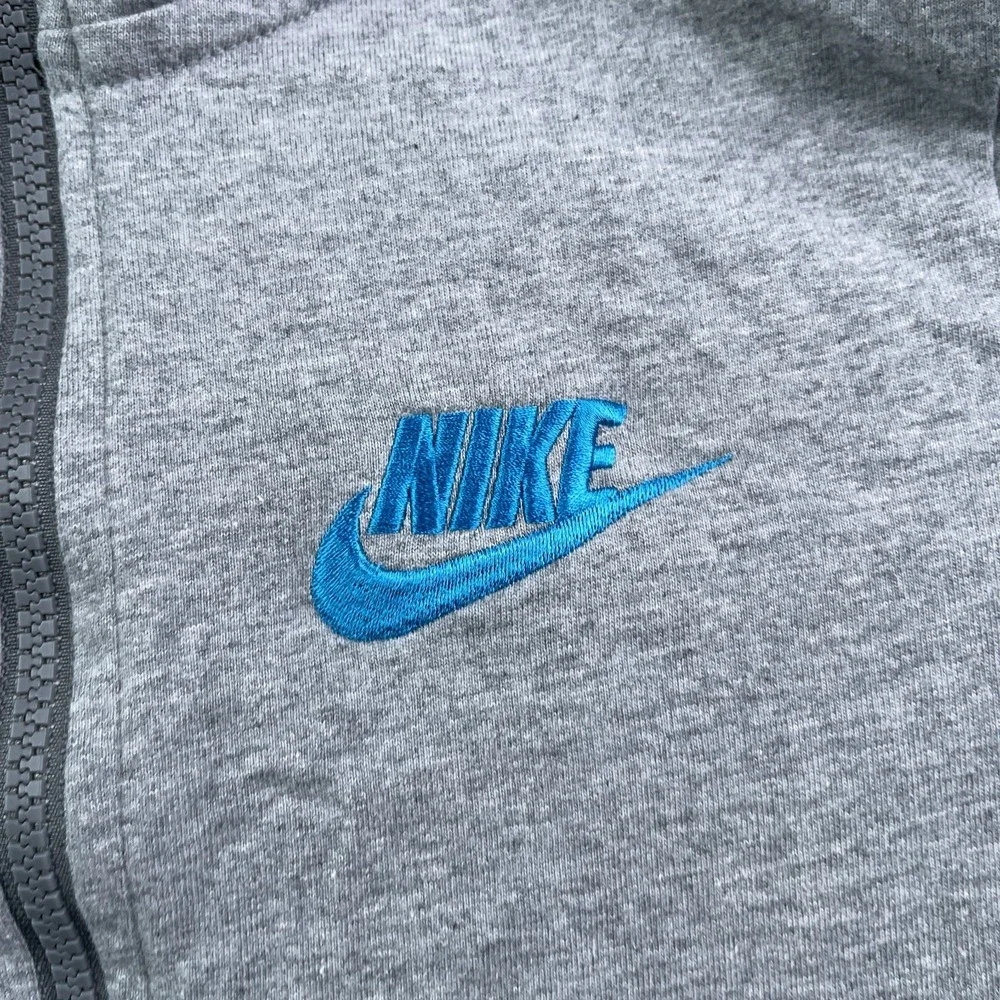 Nike Hoodie Youth‎ Boys XL Grey Sportswear Full Zip Swoosh Logo Sweatshirt Kids